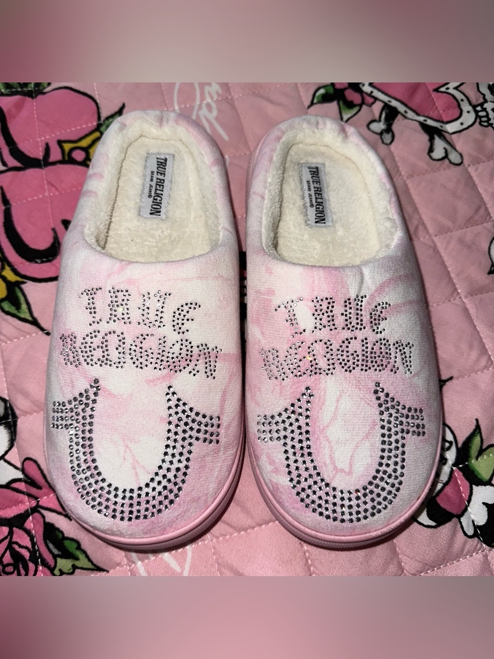 TRUE RELIGION Pink Tie-Dye Crystal Logo Slip-Ons